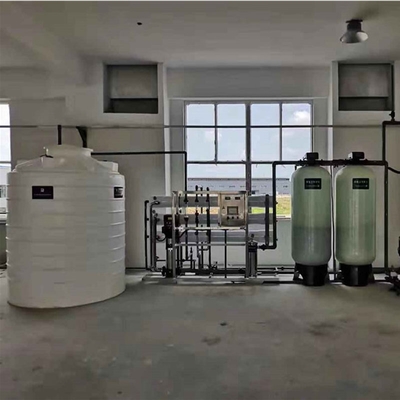 上海小型純水機(jī) 輝月廠家直供實(shí)驗(yàn)室用純水，貿(mào)易首選合作伙伴